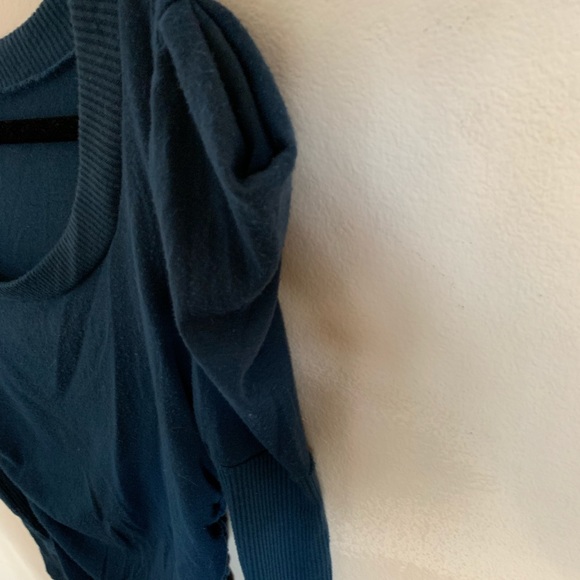 Blue sweater dress with cute exaggerated sleeves - Picture 2 of 5